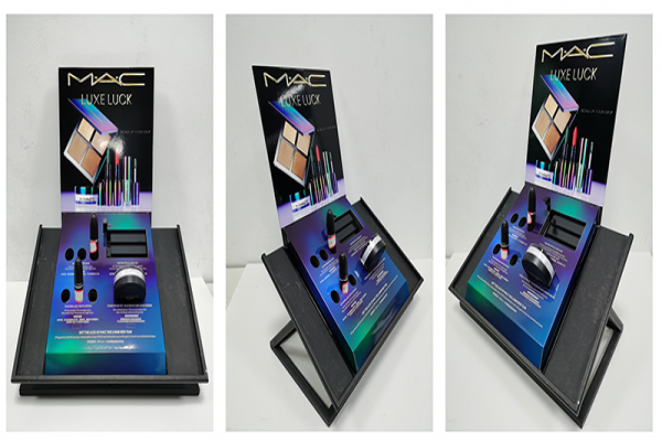 Z-shaped cosmetics display rack